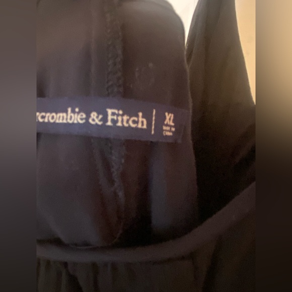 ⭐️A&F Dress - Picture 4 of 4